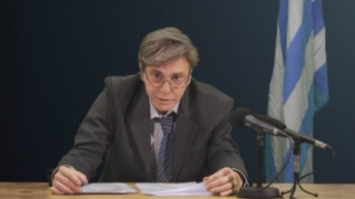 Ο Τάκης Ζαχαράτος τραγουδάει την... «μπαλάντα του κυρ Τσιόδρα»