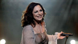 H Xάρις Αλεξίου εγκαταλείπει το τραγούδι!