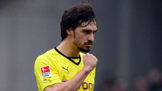 Προσπαθεί για Χούμελς η Γιουνάιτεντ