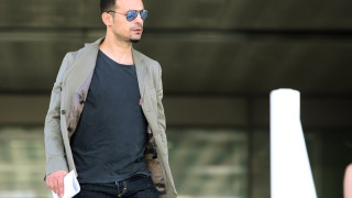 Ντέμης: «Ένας προσπαθεί κι αυτός φοράει μαύρα»