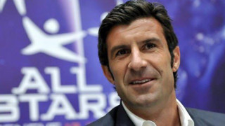 Στο πλευρό... του Ρονάλντο ο Φίγκο!