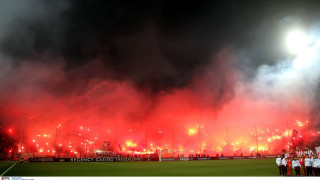 Γεμάτη Τούμπα και "άδεια" ομάδα