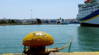 Διακοπές στην Πάρο: Το... σύστημα 2 παρέας πιτσιρικάδων (vid)