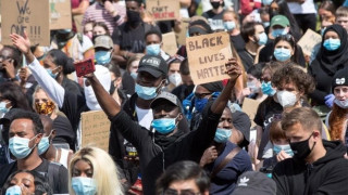Δημοτικό συμβούλιο Μινεάπολης: «Να διαλυθεί η αστυνομία»