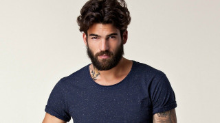 Ο Αλεξάνδρου απαντάει αν έχει σχέση με την Τούνη