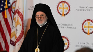 Ο Ελπιδοφόρος χαιρετίζει πρόγραμμα του κυβερνήτη της Νέας Υόρκης