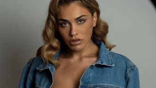 «Κολάζει» με μαγιό η κόρη του Λευτέρη Πανταζή