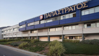 Παρουσία Μητσοτάκη, παραδίδει 20 οχήματα στο Πυροσβεστικό Σώμα