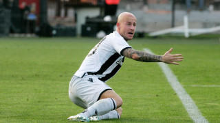 Απίστευτο ξέσπασμα Στοχ και της γυναίκας του με βολές σε Φερέιρα!