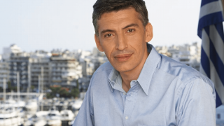 Δηλαδή, για να είναι υποψήφιος ένας υπάλληλος, πρέπει να μένει άνεργος;