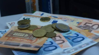 Έκτακτη ενίσχυση 700 ευρώ σε σπουδαστές των ΙΕΚ