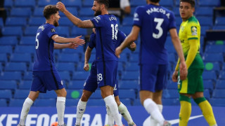 Η Τσέλσι έκανε το καθήκον της και βλέπει τα αστέρια