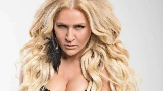 «Τρελάθηκε» η Μπέσυ Μάλφα για τα «Μαύρα Μεσάνυχτα»