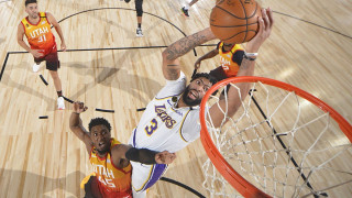 Πρωτιά για τους Λέικερς στη Δύση