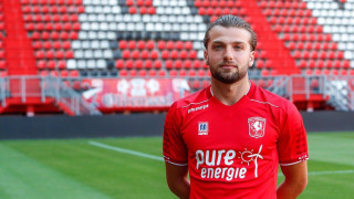 Ανακοινώθηκε από την Τβέντε ο Λάμπρου