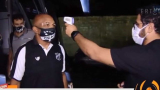 ΑΠΙΣΤΕΥΤΟ: Μπέρδεψε το θερμόμετρο με πιστόλι!