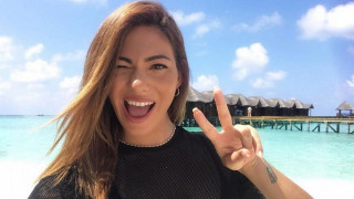 Η Ευρυδίκη Βαλαβάνη “κολάζει” και… Άγιο με την υποβρύχια λήψη της !