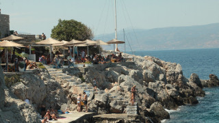 Νέα μέτρα για εστιατόρια μετά τις 12 σε Υδρα-Σπέτσες