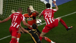 Πειθαρχική δίωξη σε Ολυμπιακό και Νικοπολίδη