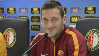 Τότι: «Κάντε το όπως στην Ελλάδα»