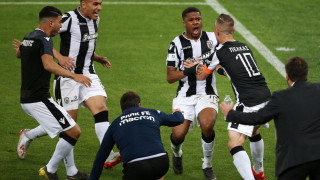 «Καυτά» συμβόλαια για τρεις της επίθεσης