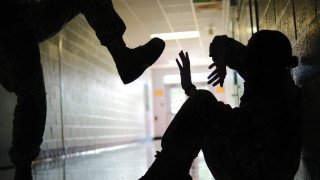 Άγριος ξυλοδαρμός 13χρονης από 17χρονες, την έστειλαν στο νοσοκομείο