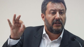 Ο Ματέο Σαλβίνι τα άκουσε από γυναίκα πρόσφυγα