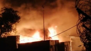 «Υποδεχθείτε πρόσφυγες μετά την καταστροφή της Μόριας»