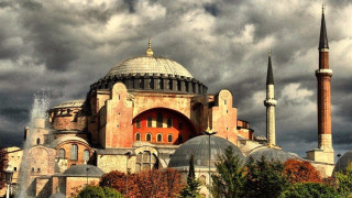 Λέκκας για Κωνσταντινούπολη: «Πρέπει να γίνει άμεσα σεισμός»