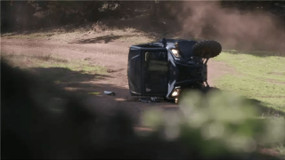 Σοκαριστικό τροχαίο στο «Bachelor»: Αναποδογύρισε το αμάξι