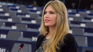 Εύα Καϊλή: Δεν θα διεκδικήσει την ηγεσία του ΚΙΝΑΛ το 2021