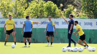 Ρόστερ με… πολυτέλεια