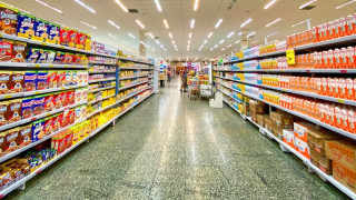 Κλειστά τα καταστήματα και τα σούπερ μάρκετ την Κυριακή