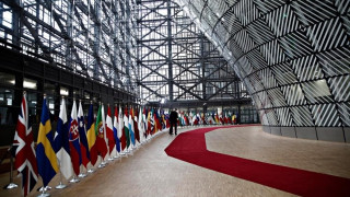 Ποιοι θα μείνουν -οικονομικά- ζωντανοί για να... δουν τα λεφτά του Ταμείου Ανάκαμψης και του ΕΣΠΑ;