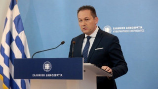 Πέτσας: «Ανοιχτό το ενδεχόμενο παράτασης του lockdown»
