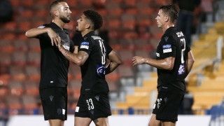 Σκόραρε από την άσπρη βούλα και ο Αουγκούστο