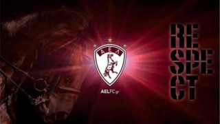 Τέσσερα κρούσματα ανακοίνωσε η ΑΕΛ, στον αέρα το ματς με τη Λαμία