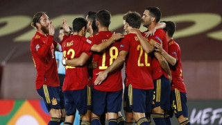 Φιλικές αγγαρείες…