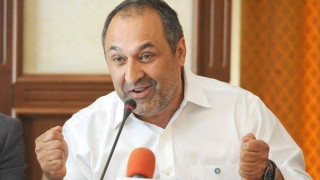 Ο κ. Παπαθανασάκης  «μετράει» τα λόγια του