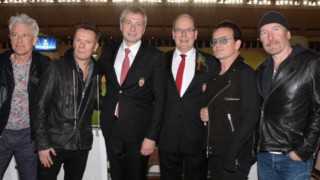 «Πικράθηκε» ο Μπόνο... (pics)