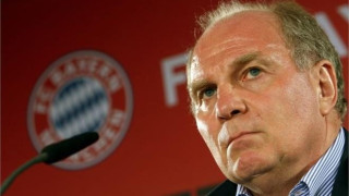 Η ζωή του Χένες στη φυλακή σε 30 κασέτες