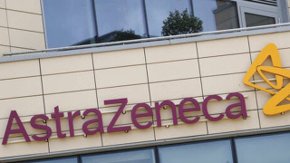 Politico: «Η ΕΕ ετοιμάζεται να προσφύγει νομικά εναντίον της AstraZeneca»