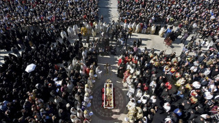 Η κηδεία-«βόμβα» μετάδοσης του κορωνοϊού στο Μαυροβούνιο