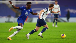 «Λευκή» ισοπαλία στο Λονδίνο και... κορυφή για Τότεναμ (vid)