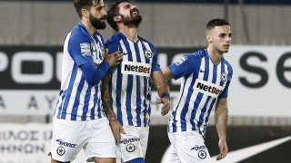 Το κλάμα-ξέσπασμα του Μανούσου και η αφιέρωση στη μητέρα του