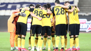 Οπαδοί ΑΕΚ σε παίκτες: «Την επόμενη φορά θα έρθουμε σπίτια σας»!