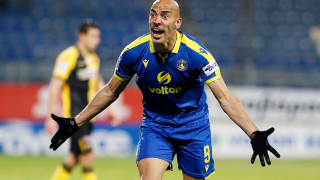 Μπαράλες, μεταξύ των επιλογών για φορ