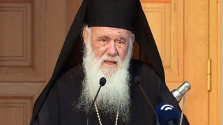 Ιερώνυμος: «Θα συμμετάσχουμε στις Ακολουθίες με προσοχή»