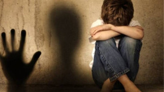 Μπέιμπι σίτερ κακοποίησε σεξουαλικά τουλάχιστον 33 παιδιά και βρέφη