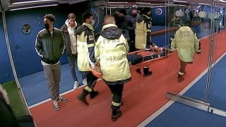 Αποχώρησε με φορείο και δάκρυα o Νεϊμάρ